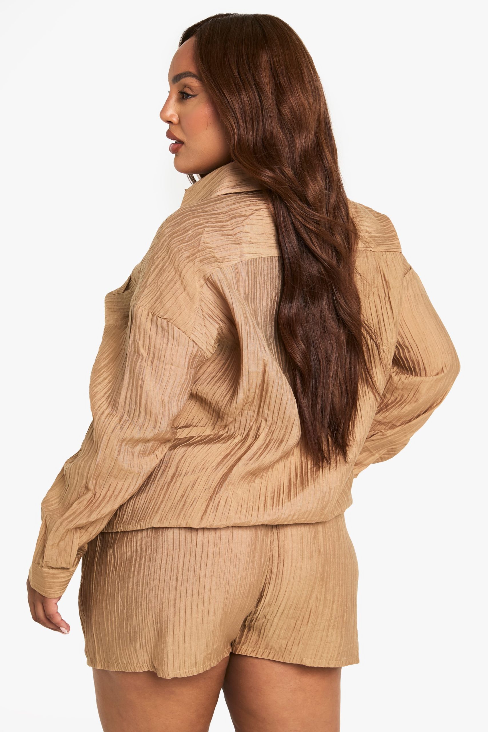 Plus Crinkle Woven Oversized Shorts - Image 2
