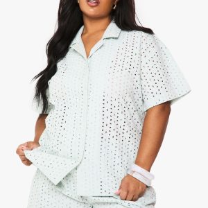 Plus Broderie Flippy Short