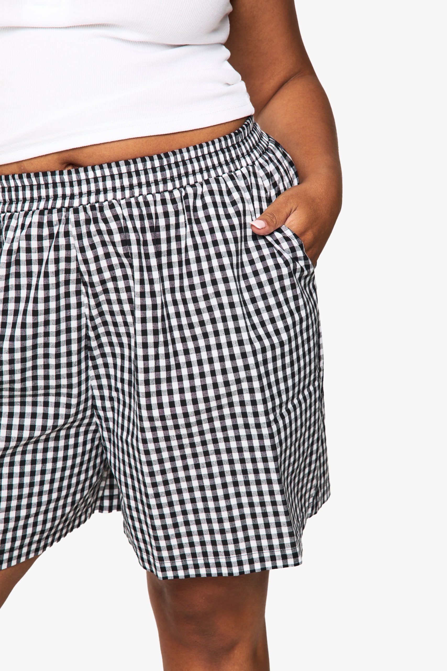 Plus Gingham Boyfriend Short - Image 4
