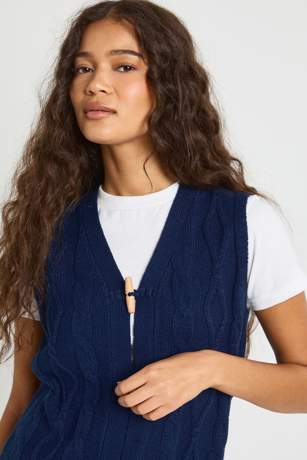 Toggle Button Cable Knit Waistcoat - Image 4
