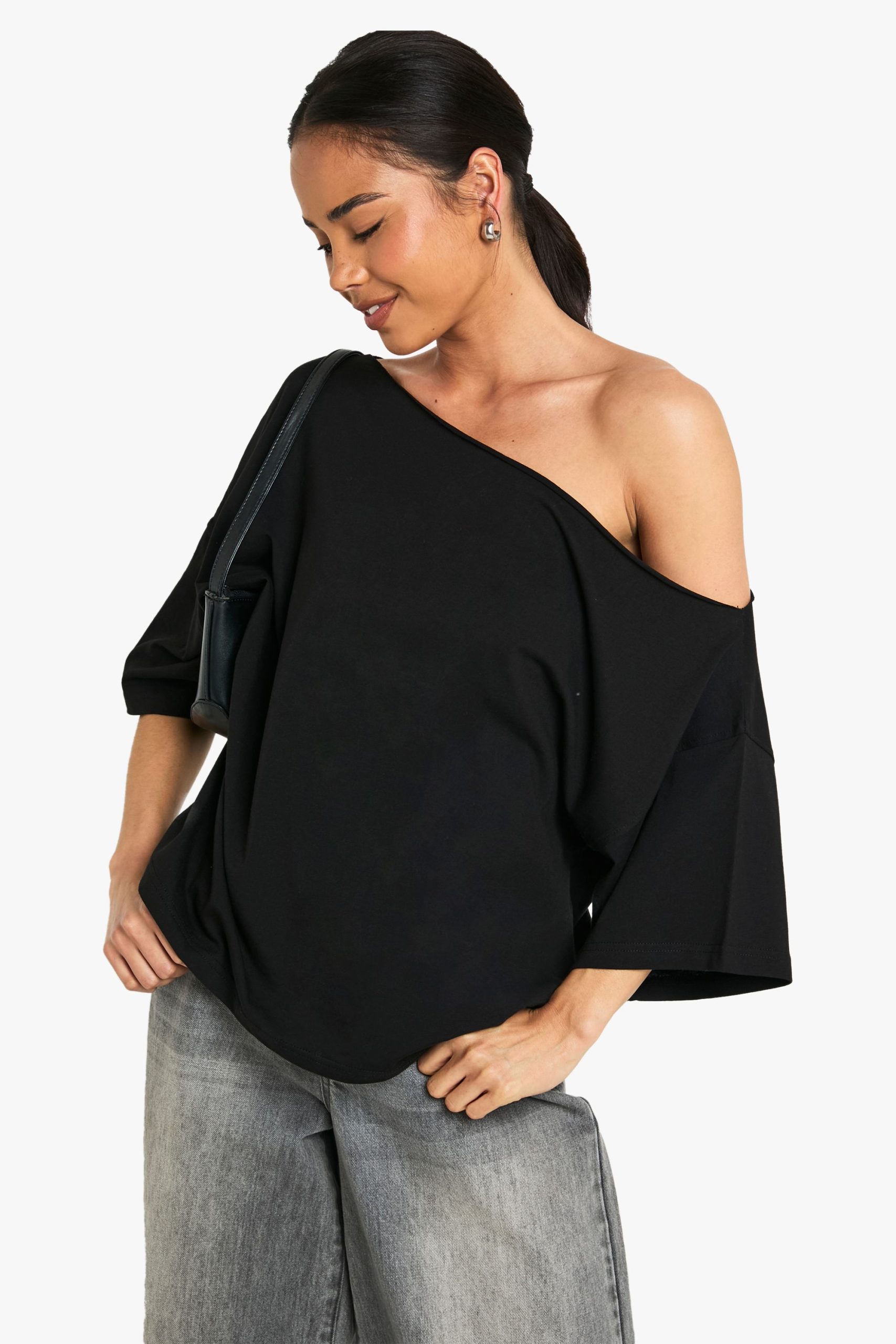 Off The Shoulder Oversized T-Shirt - Image 3