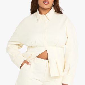Plus Twill Mom Short