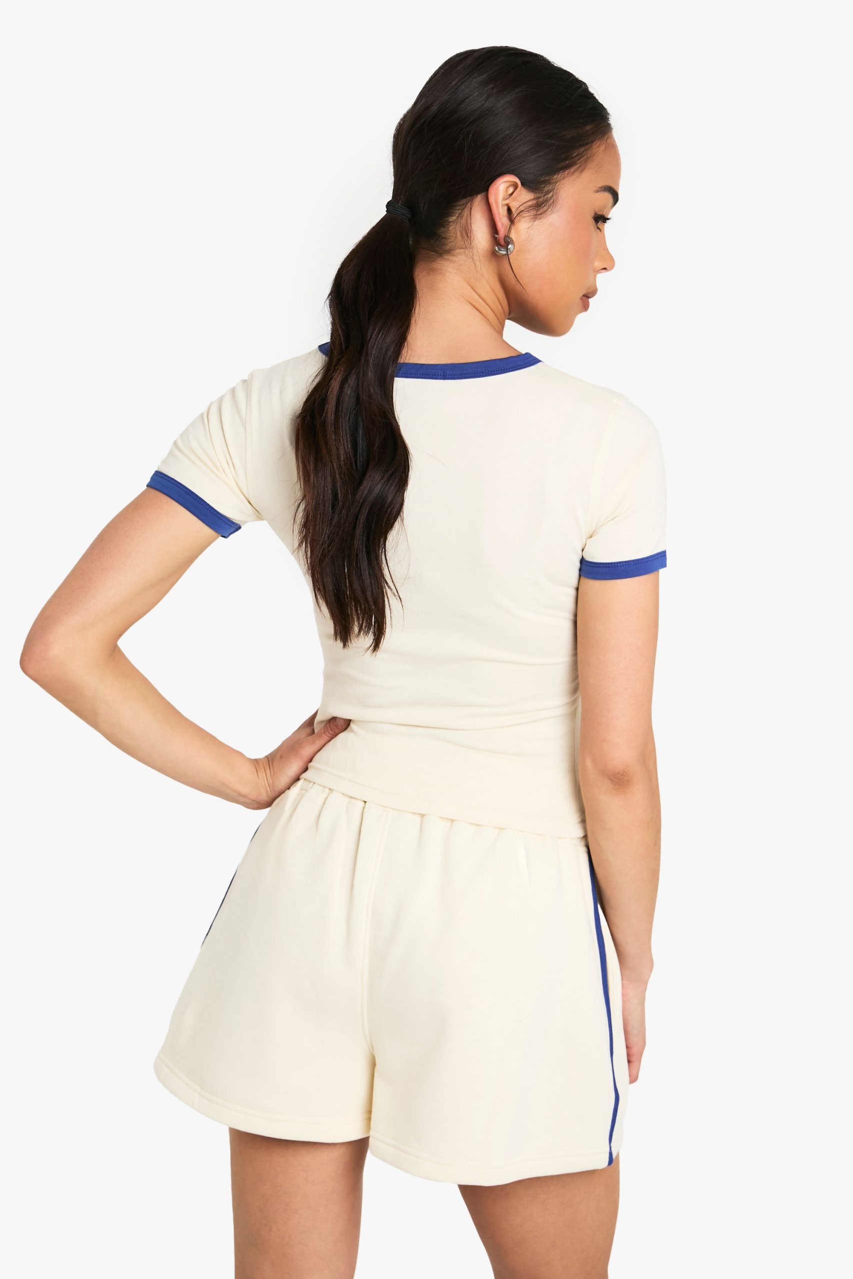 Piping Detail T-Shirt And Short Tracksuit - Image 2