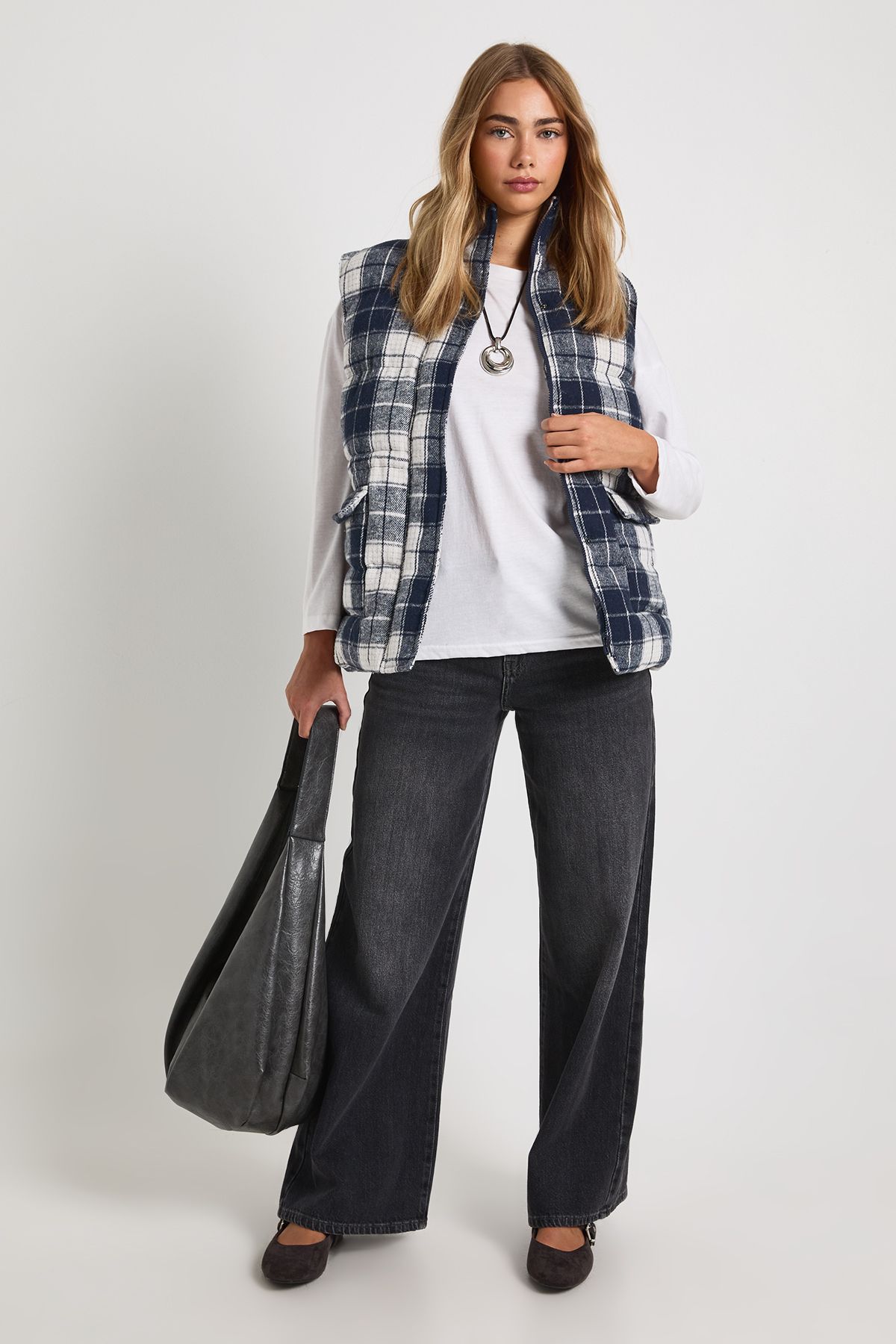 Check Puffer Oversized Gilet - Image 3