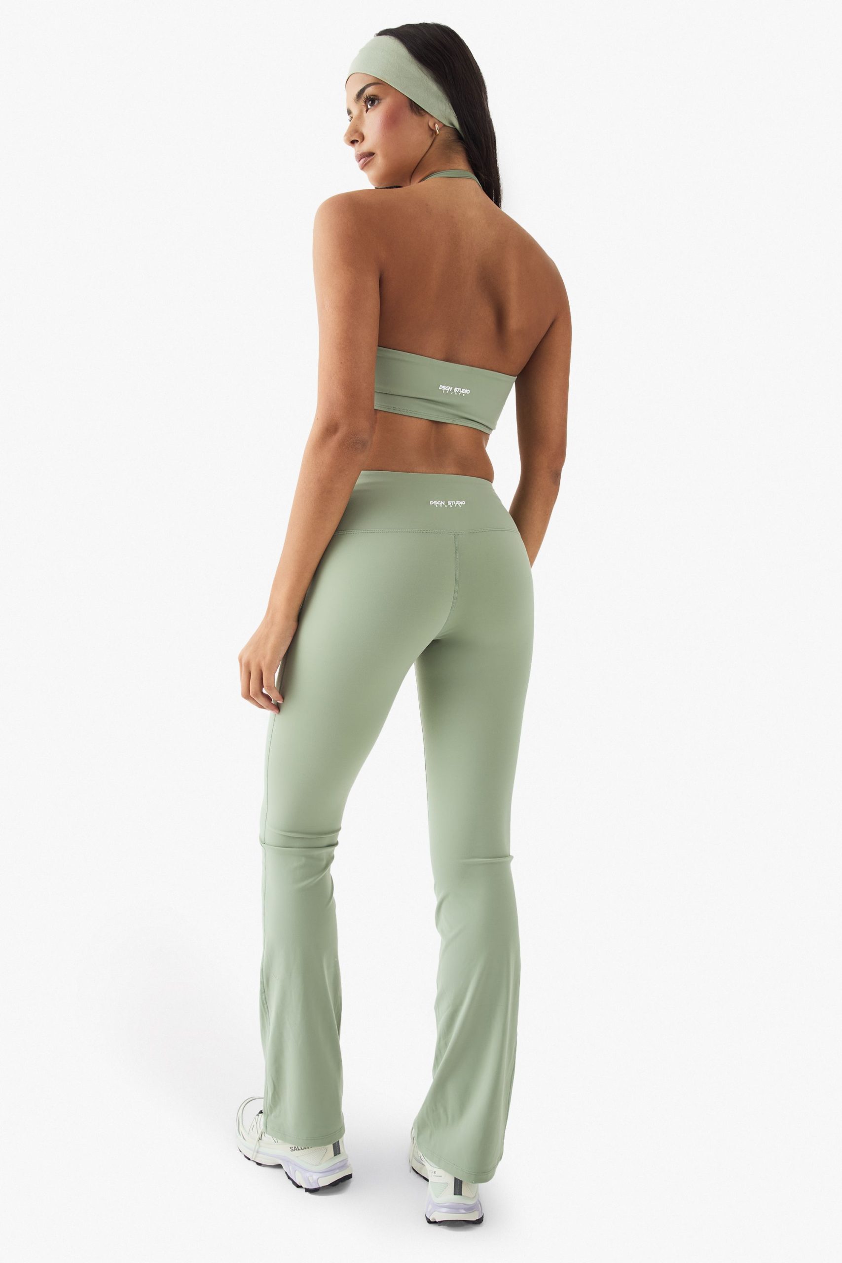 DSGN Studio Ultra Sculpt Flared Legging - Image 2