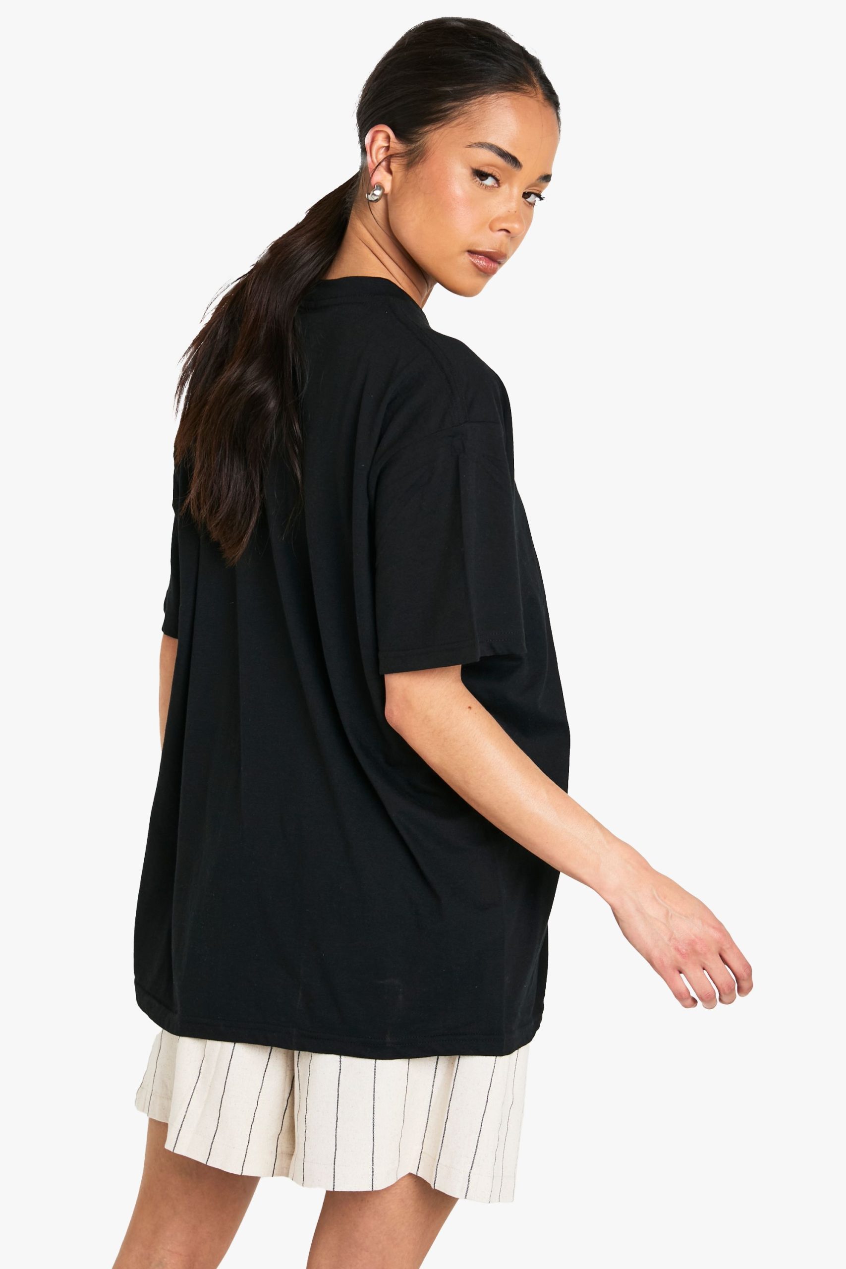 Basic Oversized T-Shirt - Image 2