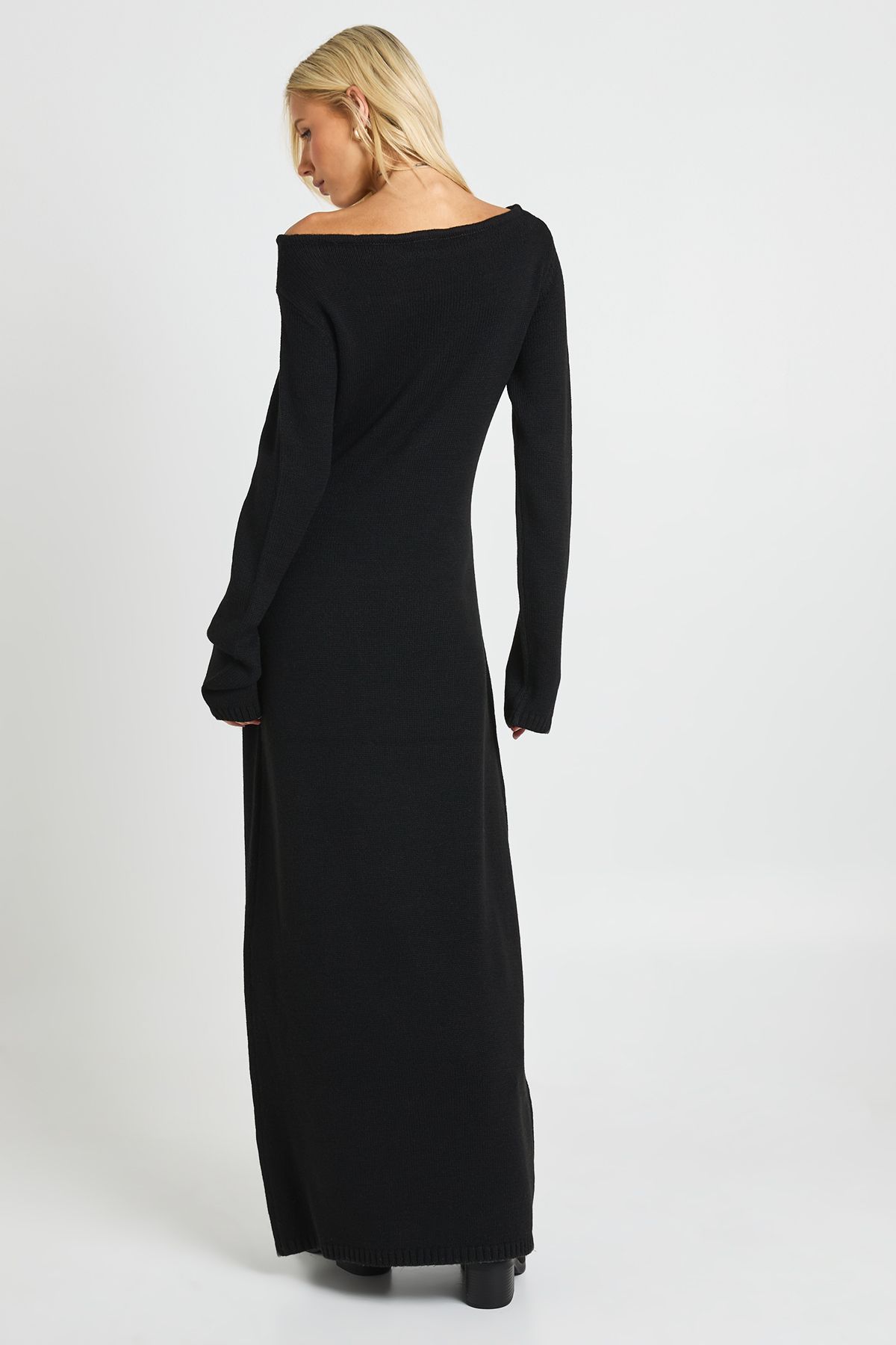 Knitted Slash Neck Maxi Dress - Image 2