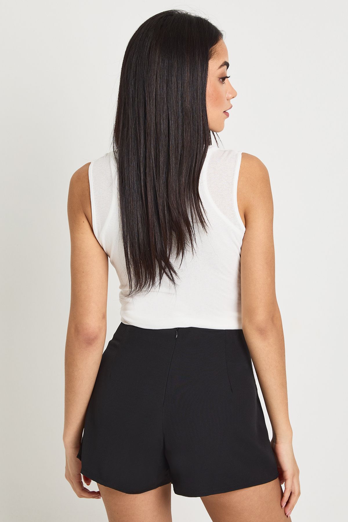 Woven Pocket Front Skort - Image 2