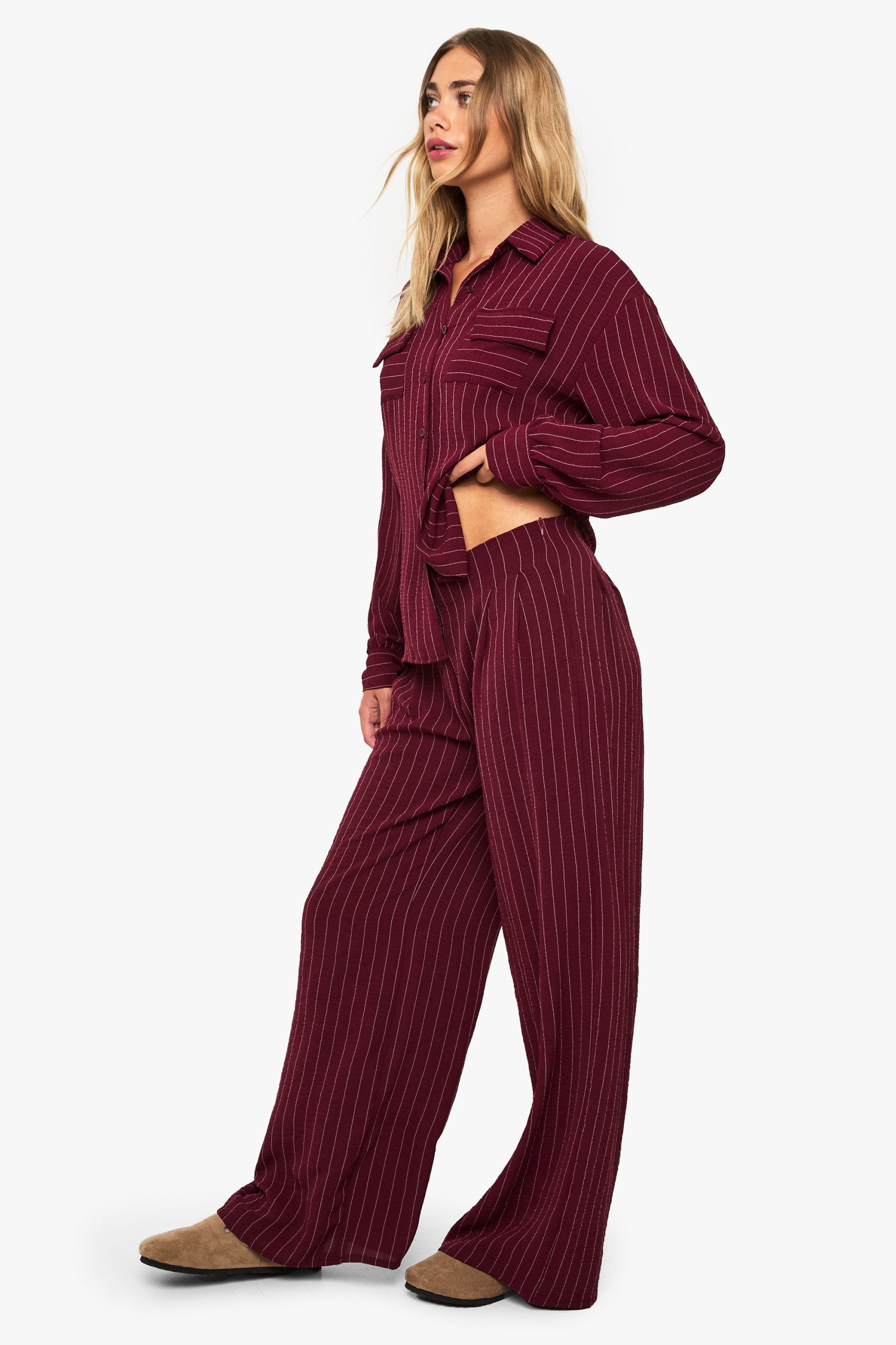 Woven Striped Pleated Wide Leg Trousers - Image 3