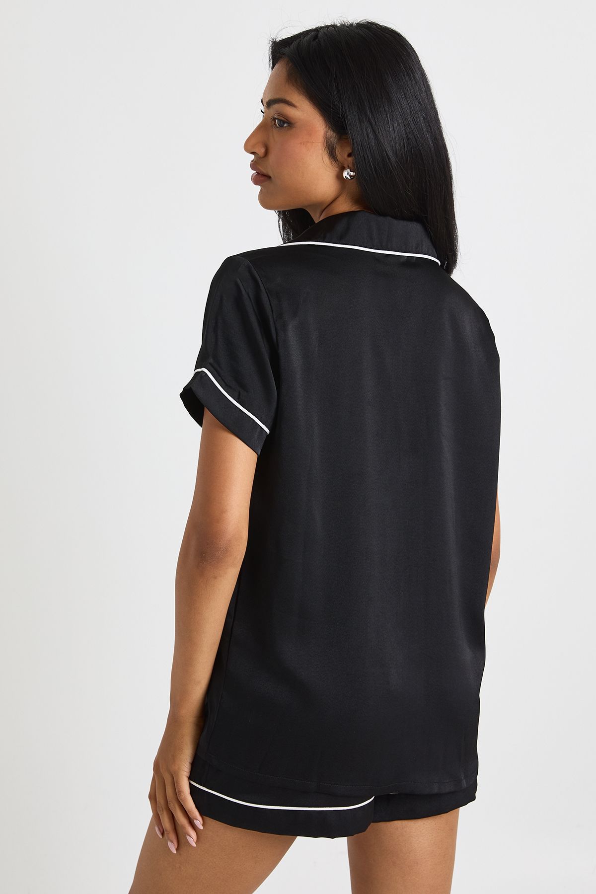 Satin Piping Detail Short Sleeve Shirt & Shorts Pyjama Set - Image 2