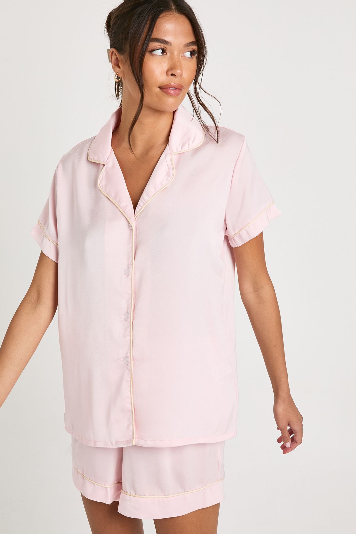 Satin Piping Detail Short Sleeve Shirt & Shorts Pyjama Set