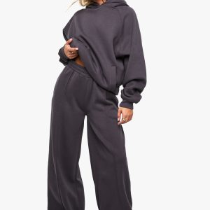 Pintuck Detail Straight Leg Jogger