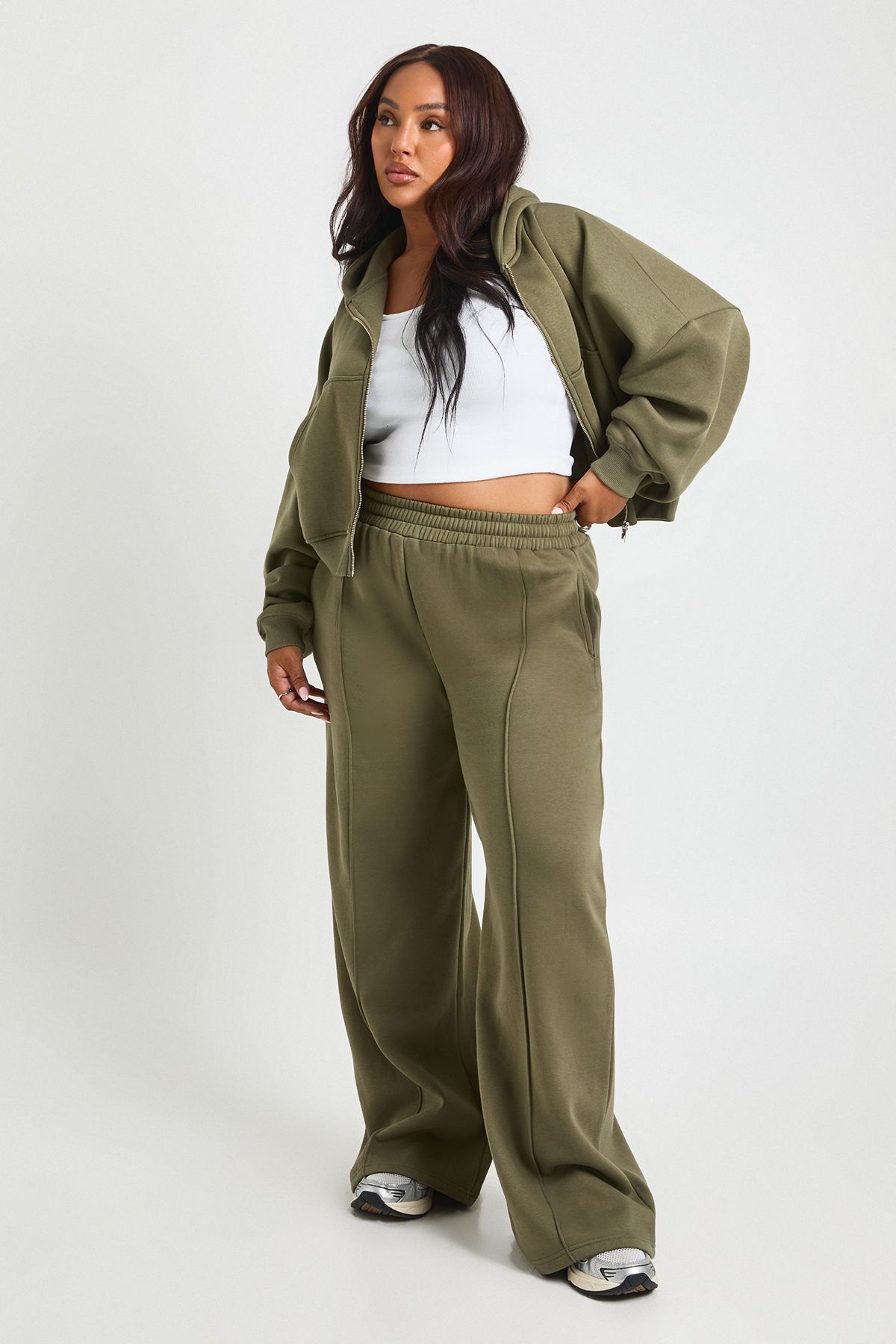 Plus Core Basic Pintuck Detail Straight Leg Jogger