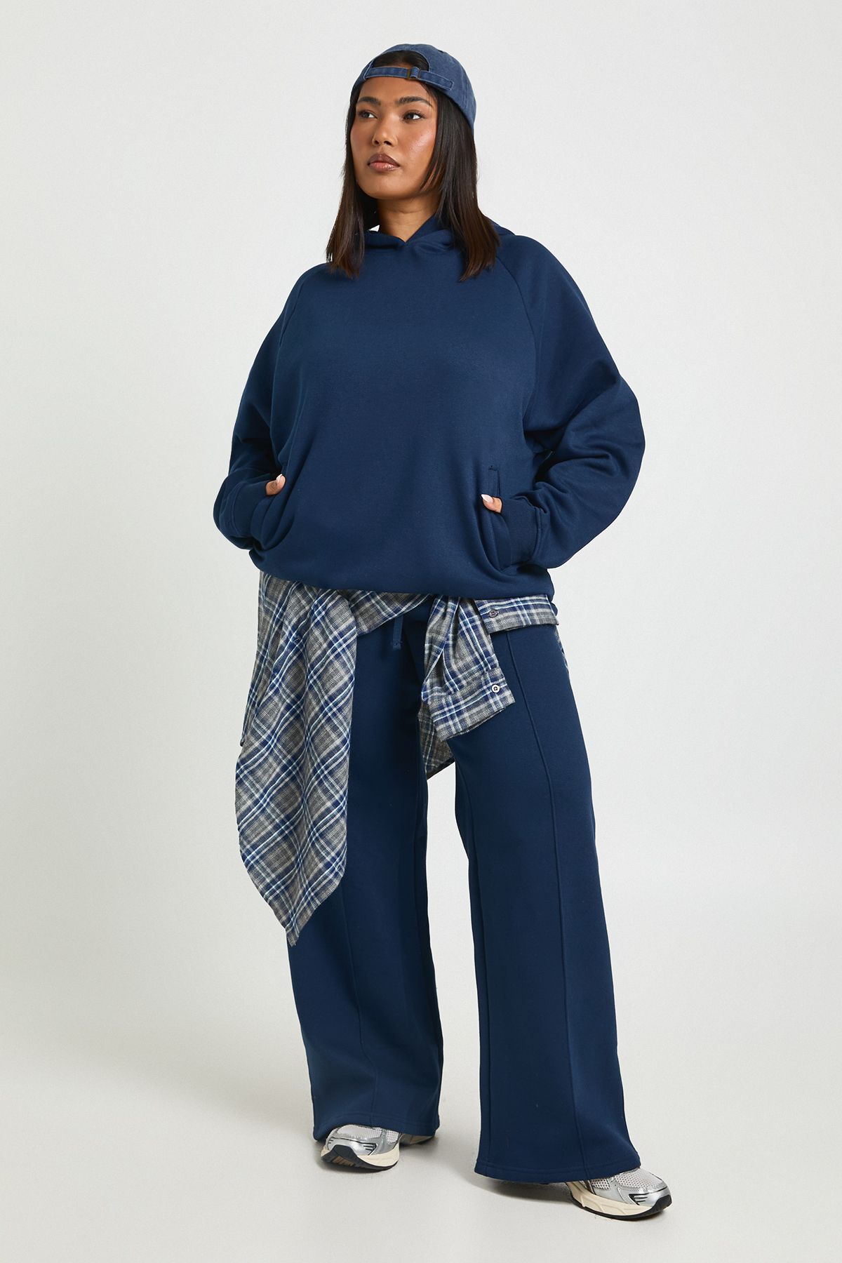 Plus Core Basic Raglan Seam Oversized Hoodie - Image 3
