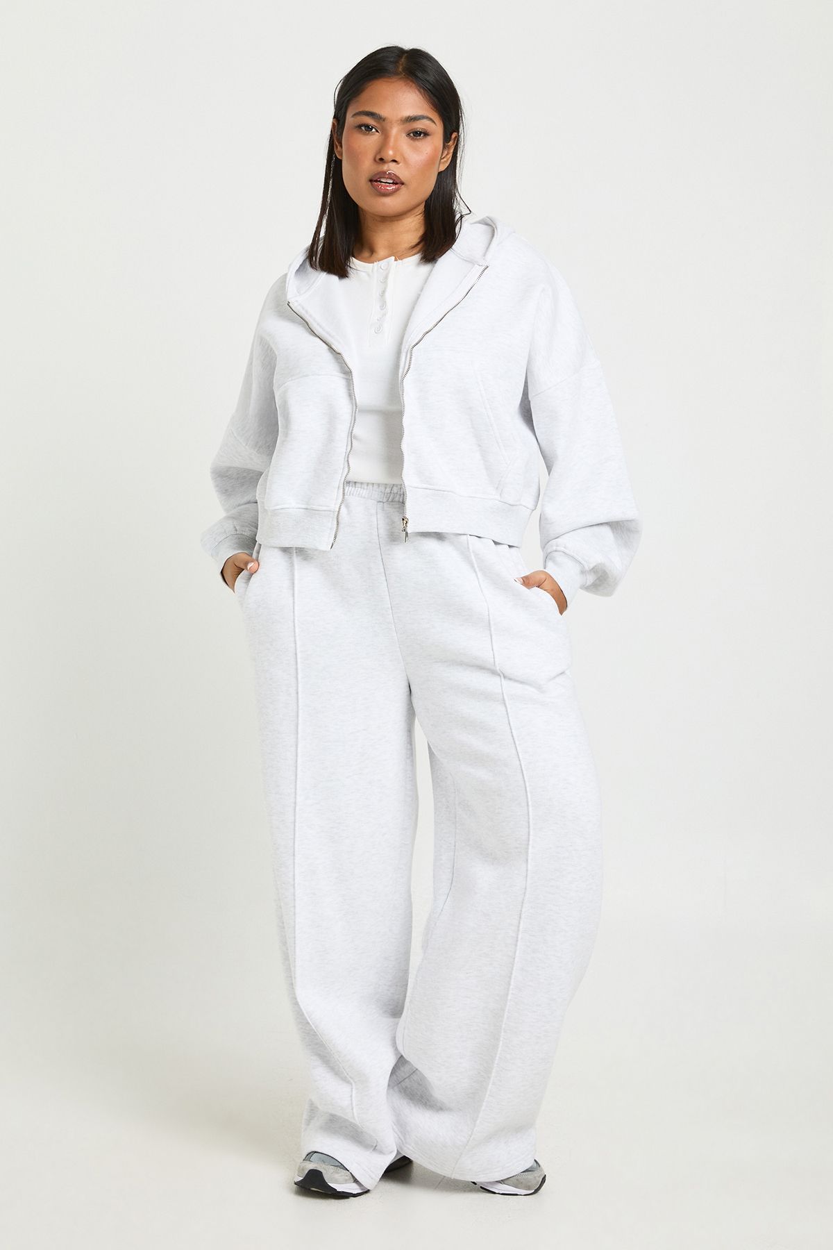 Plus Core Basic Pintuck Detail Straight Leg Jogger