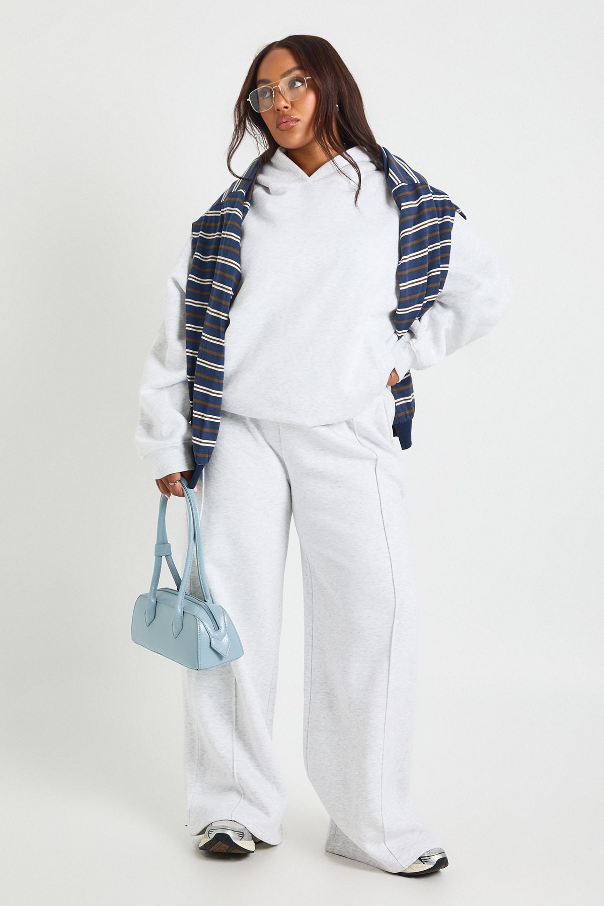 Plus Core Basic Raglan Seam Oversized Hoodie - Image 3
