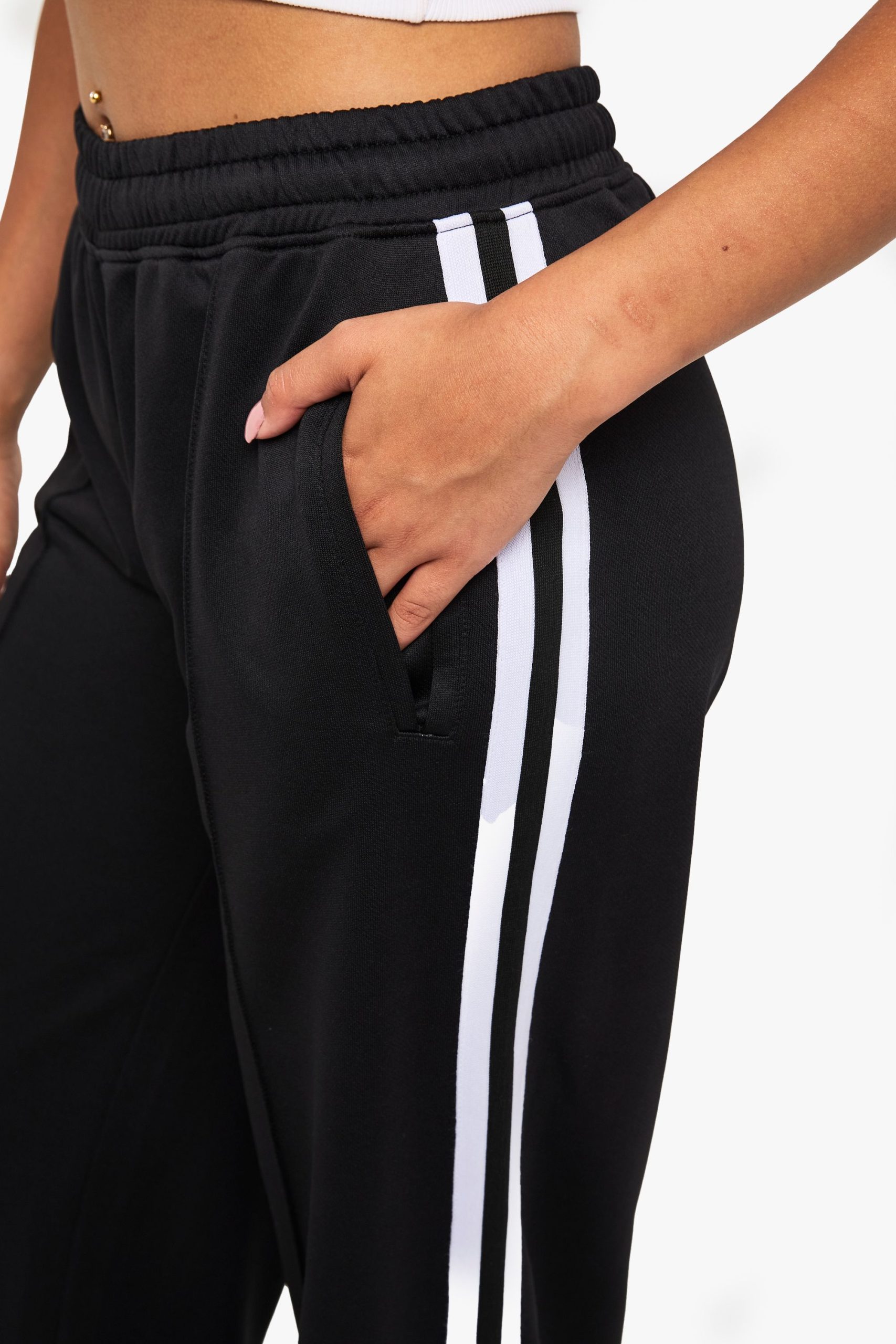 Tricot Side Stripe Tape Straight Leg Jogger - Image 4