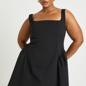 Plus Strappy Square Neck Skater Dress