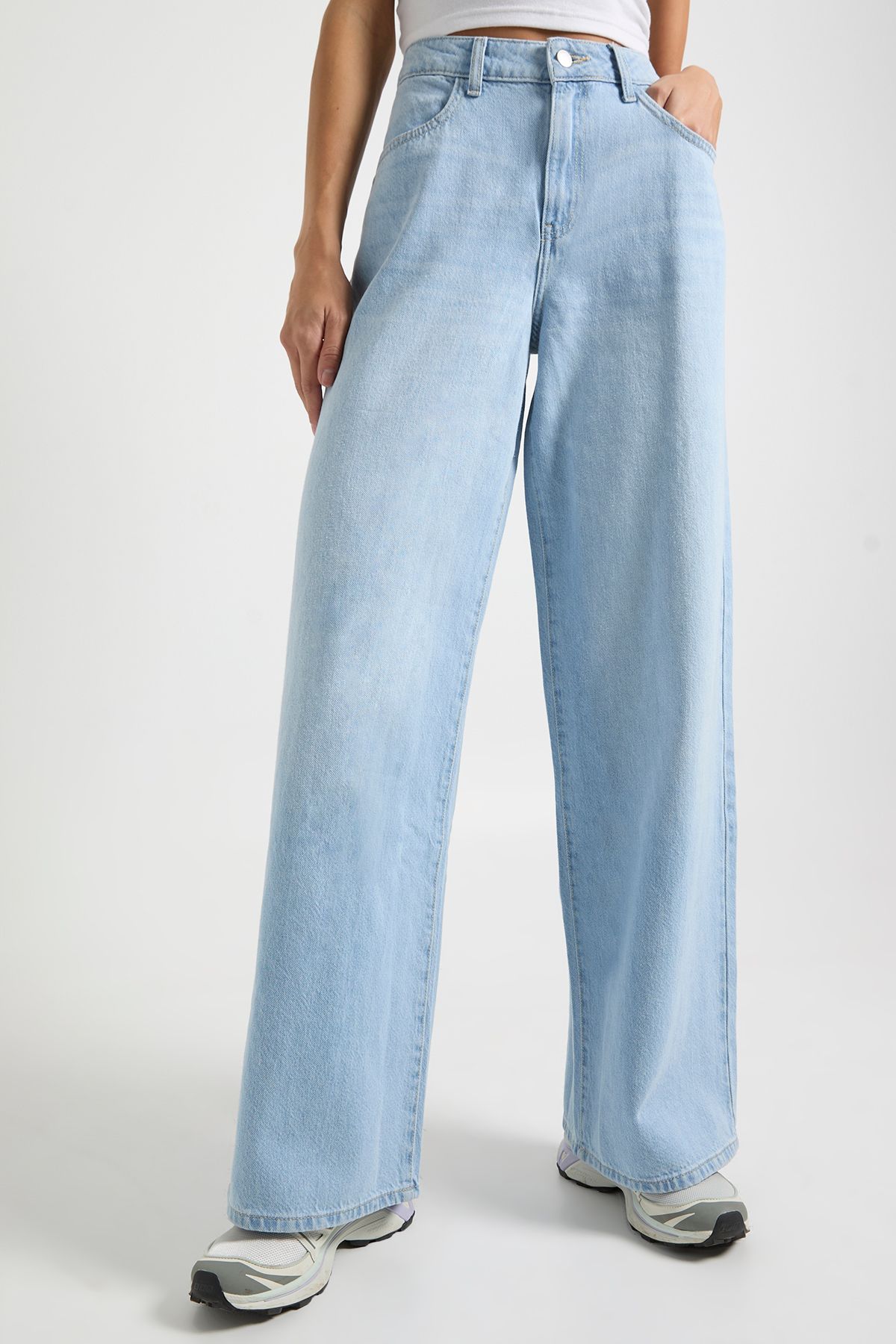Tall Mid Waist Boyfriend Jean - Image 4