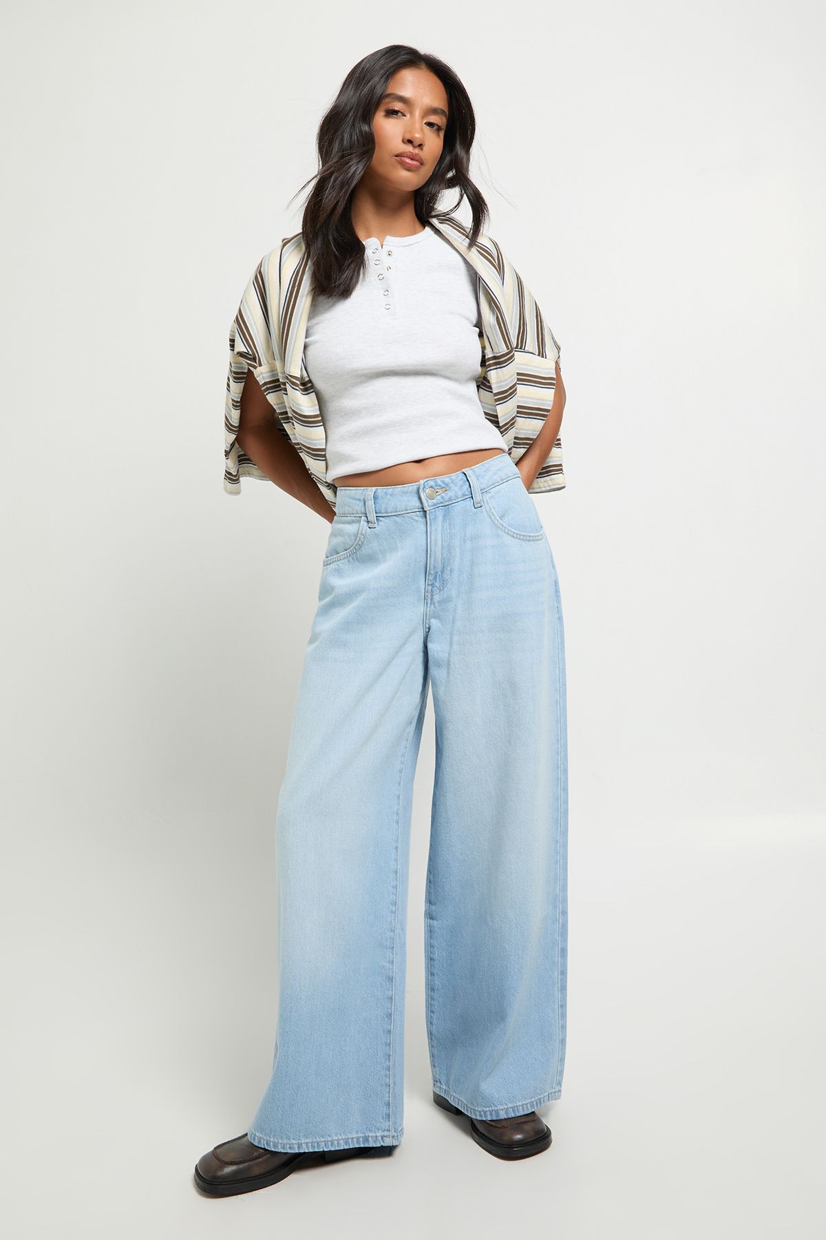 Petite Mid Waist Boyfriend Jean - Image 3