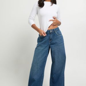 Petite Mid Waist Boyfriend Jean