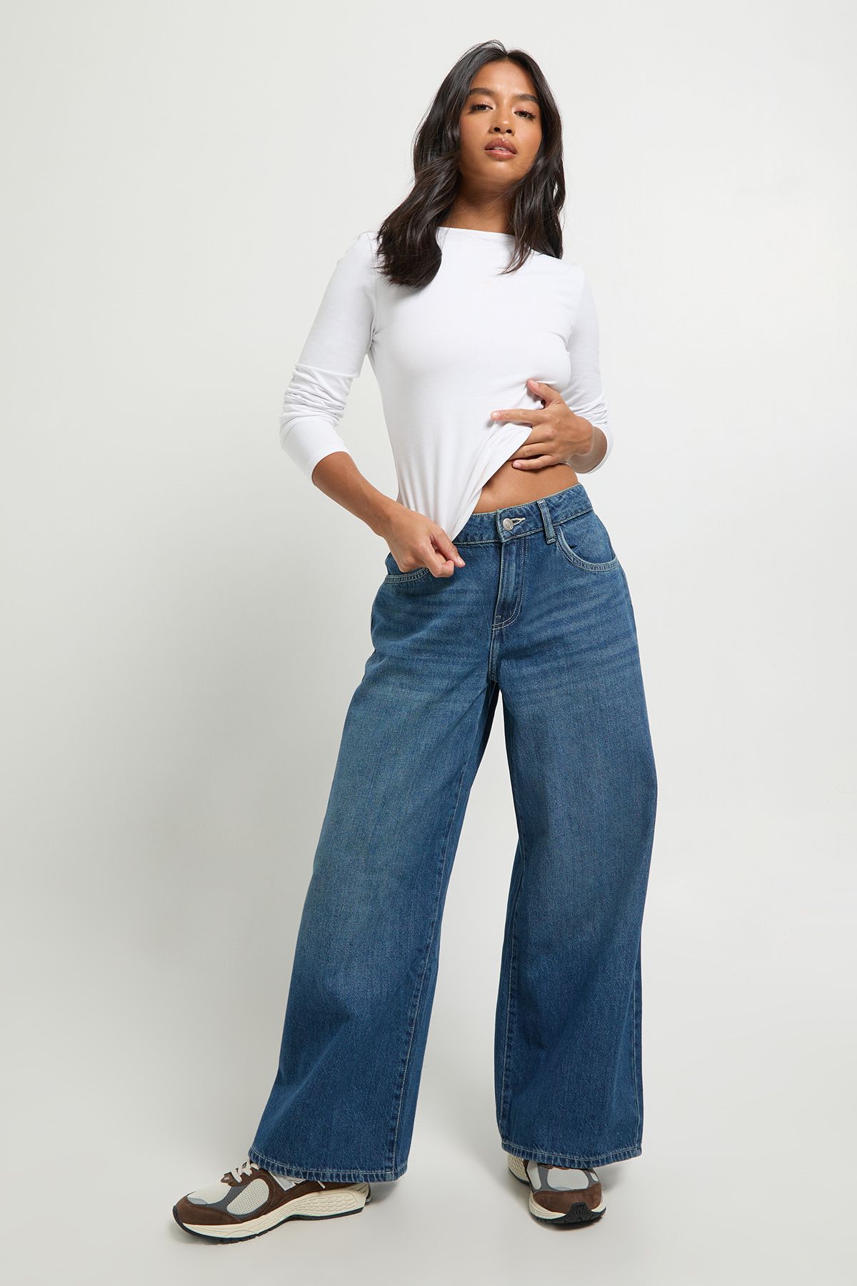 Petite Mid Waist Boyfriend Jean