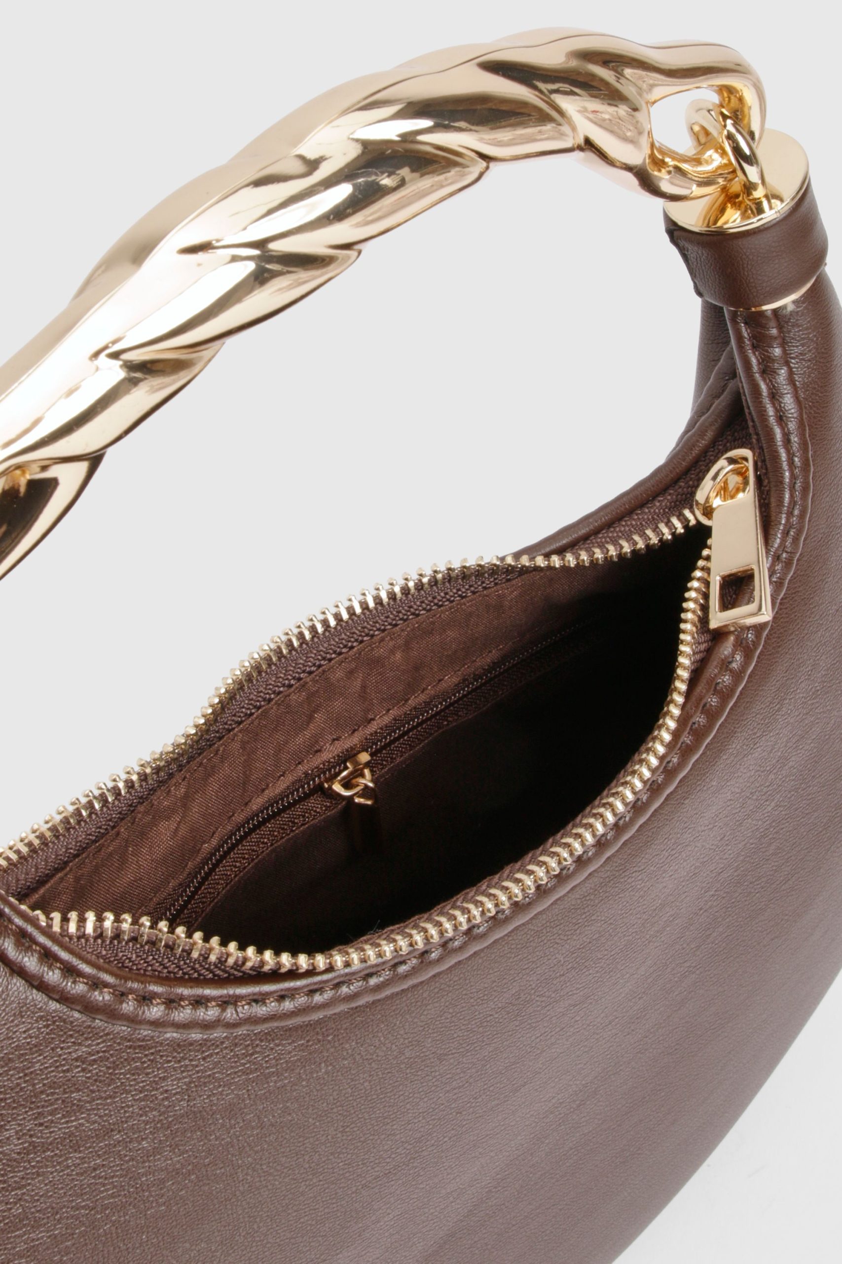 Twisted Statement Handle Grab Bag - Image 4