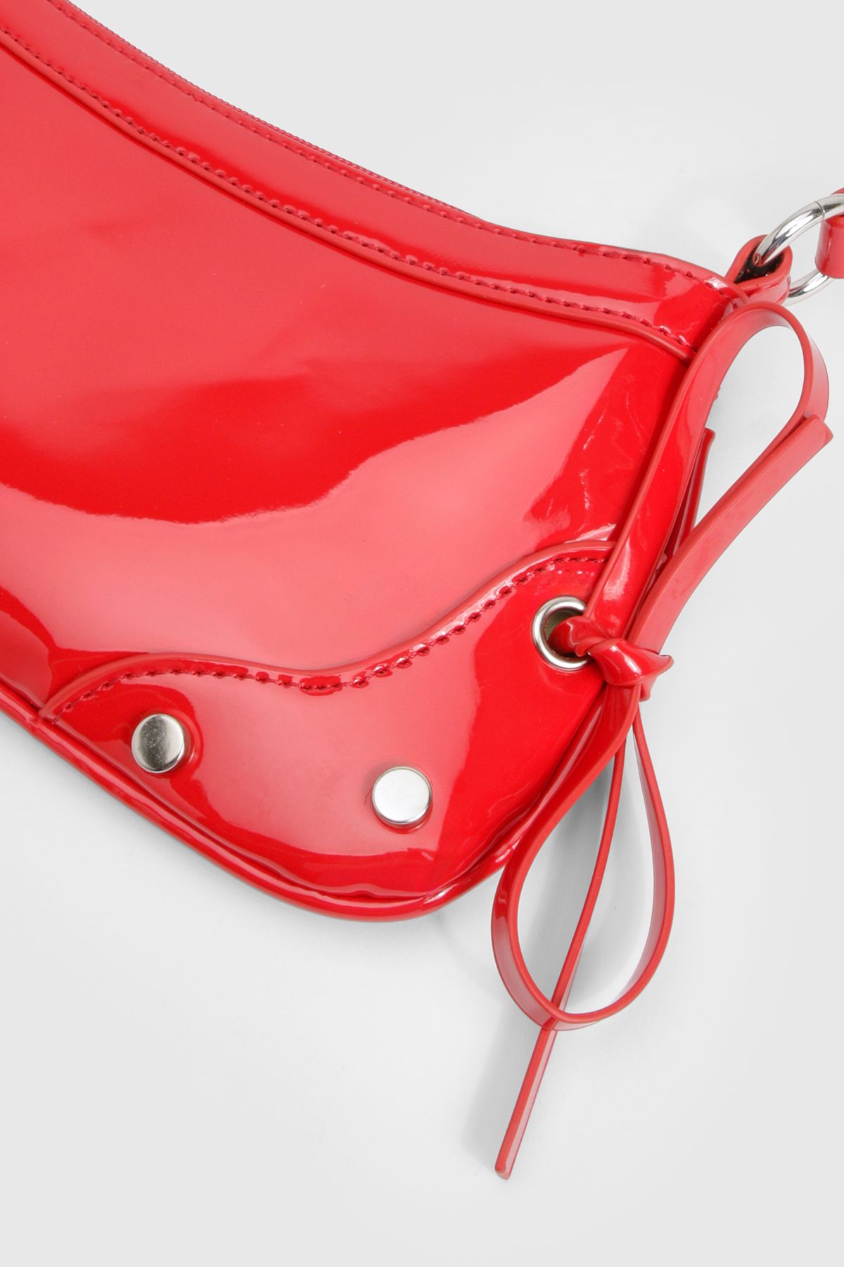 Bow Detail Vinyl Shoulder Bag - Image 4