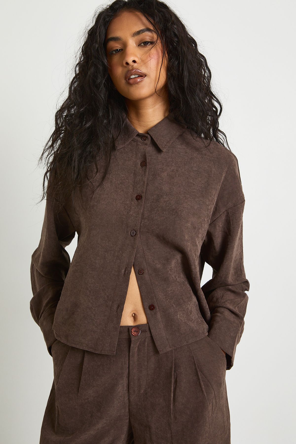 Peached Boxy Crop Shirt & Low Rise Trouser Co-ord - Image 4