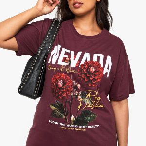 Plus Nevada Red Dahlias Printed T-Shirt