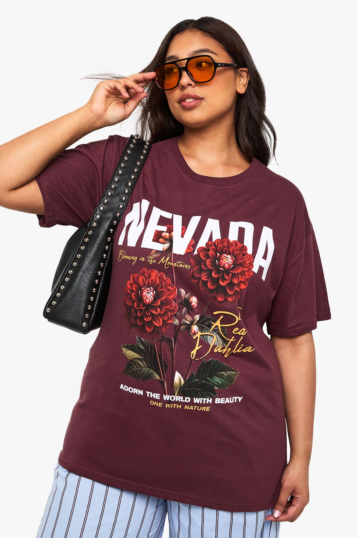 Plus Nevada Red Dahlias Printed T-Shirt