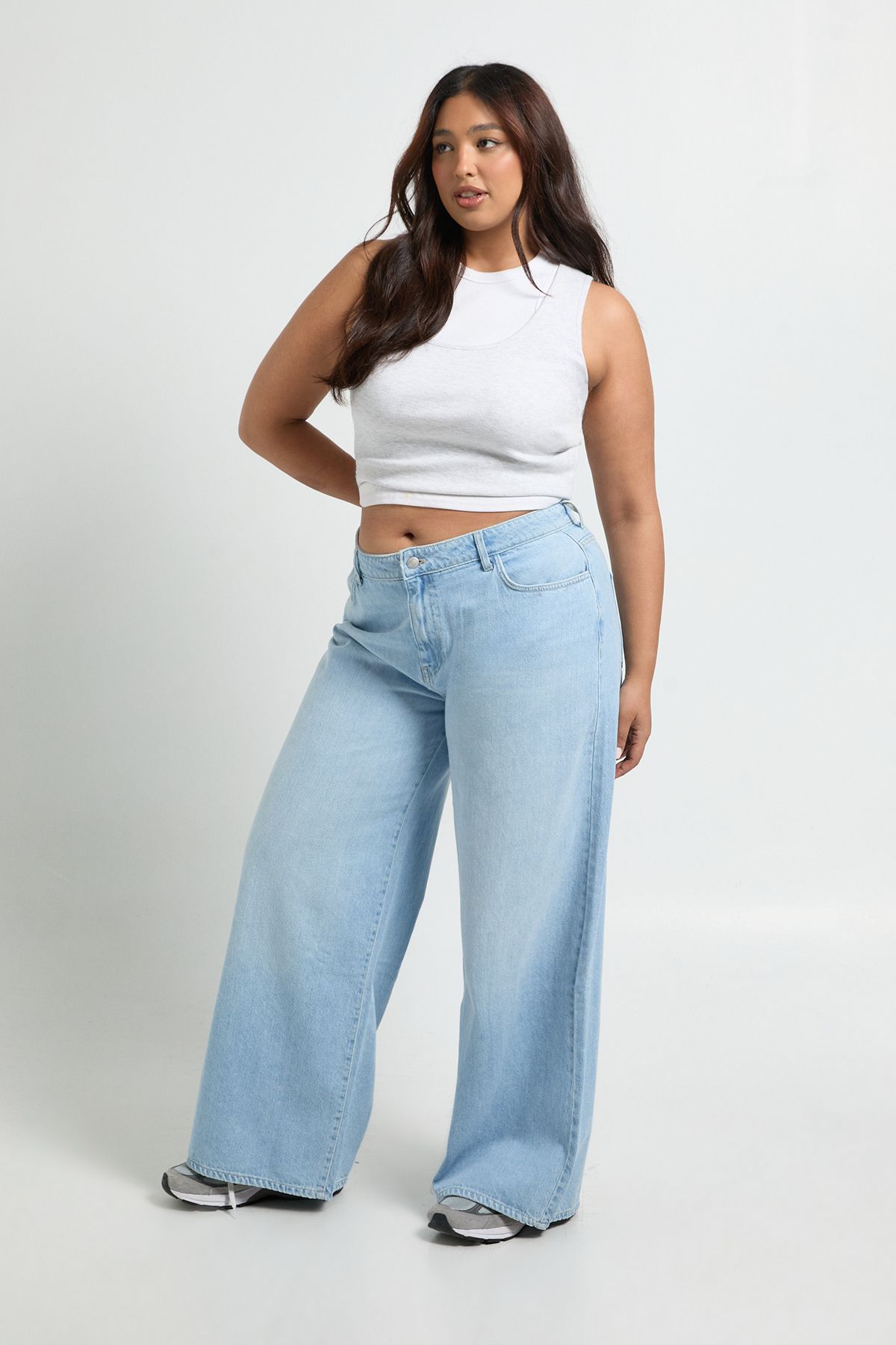 Plus Basics Mid Waist Boyfriend Jean - Image 3