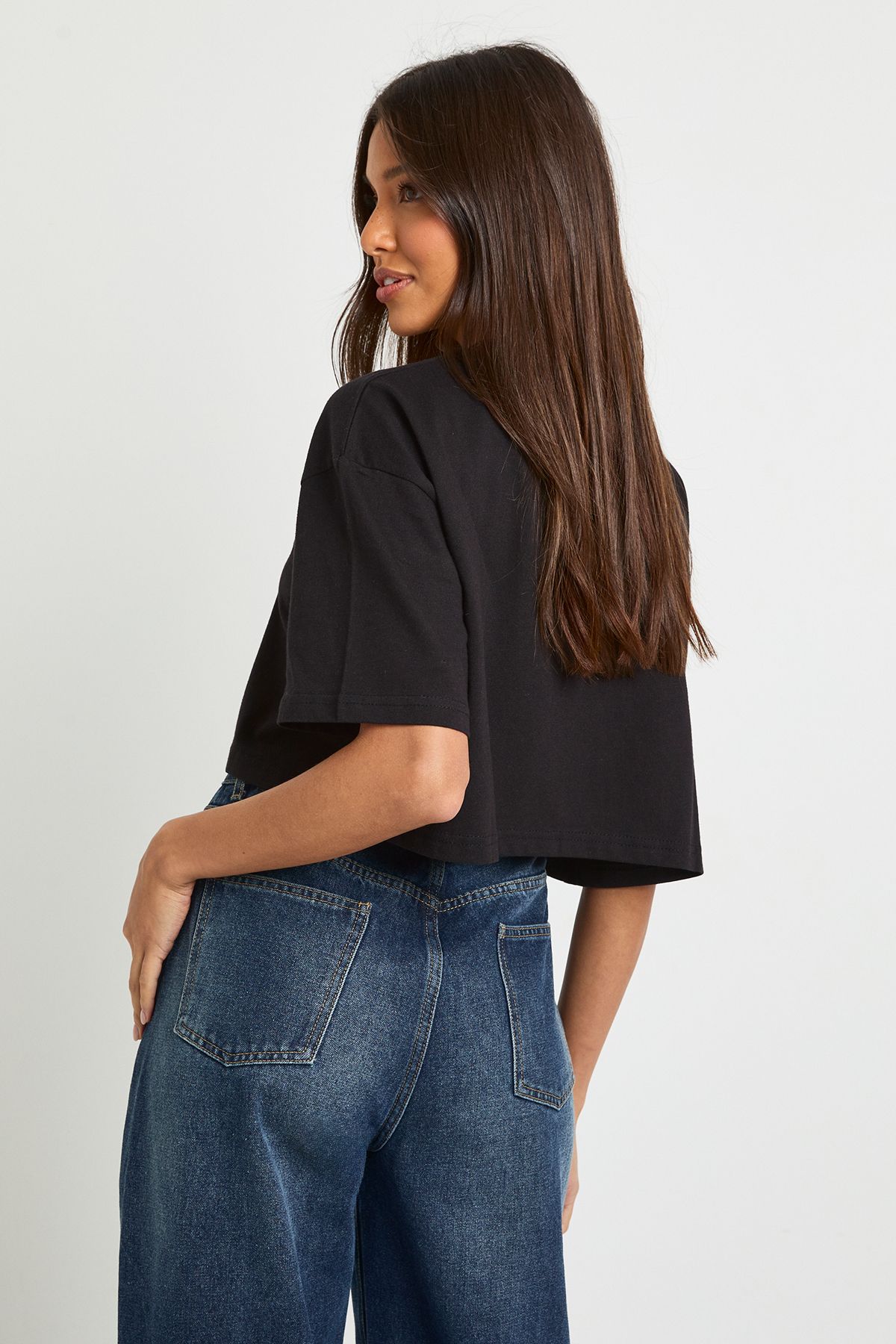 Basic Oversized Boxy Crop T-Shirt - Image 2