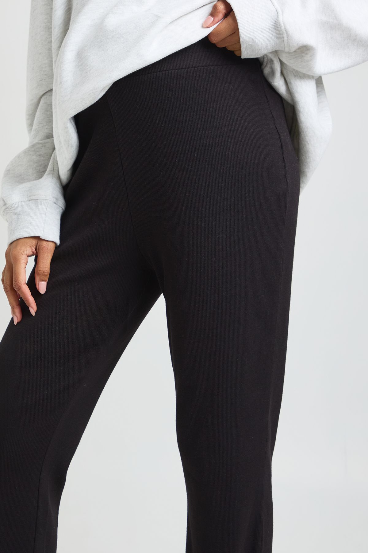 Maternity Rib Flared Legging - Image 4