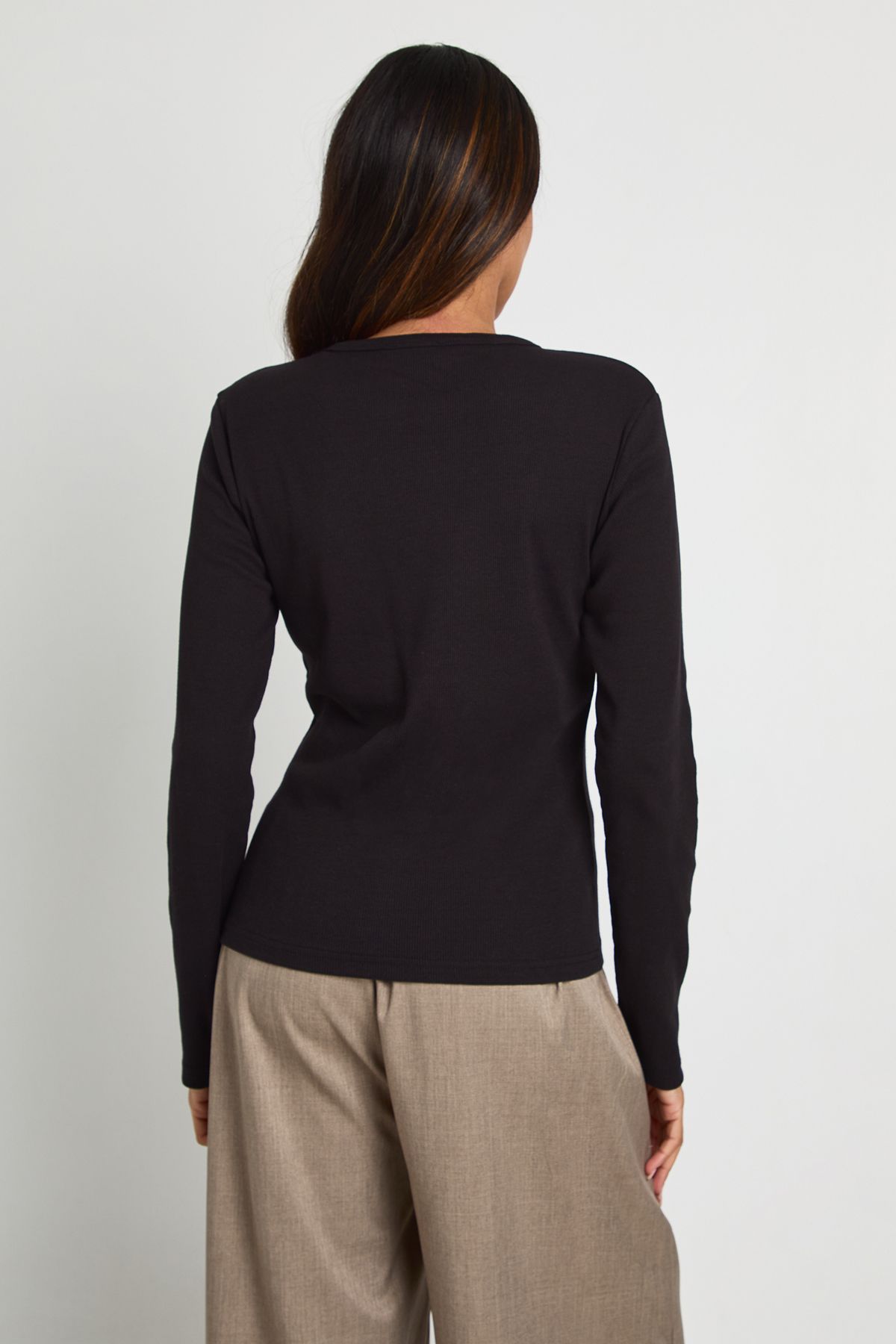 Maternity Basic Rib Long Sleeve Longline Fitted Top - Image 2