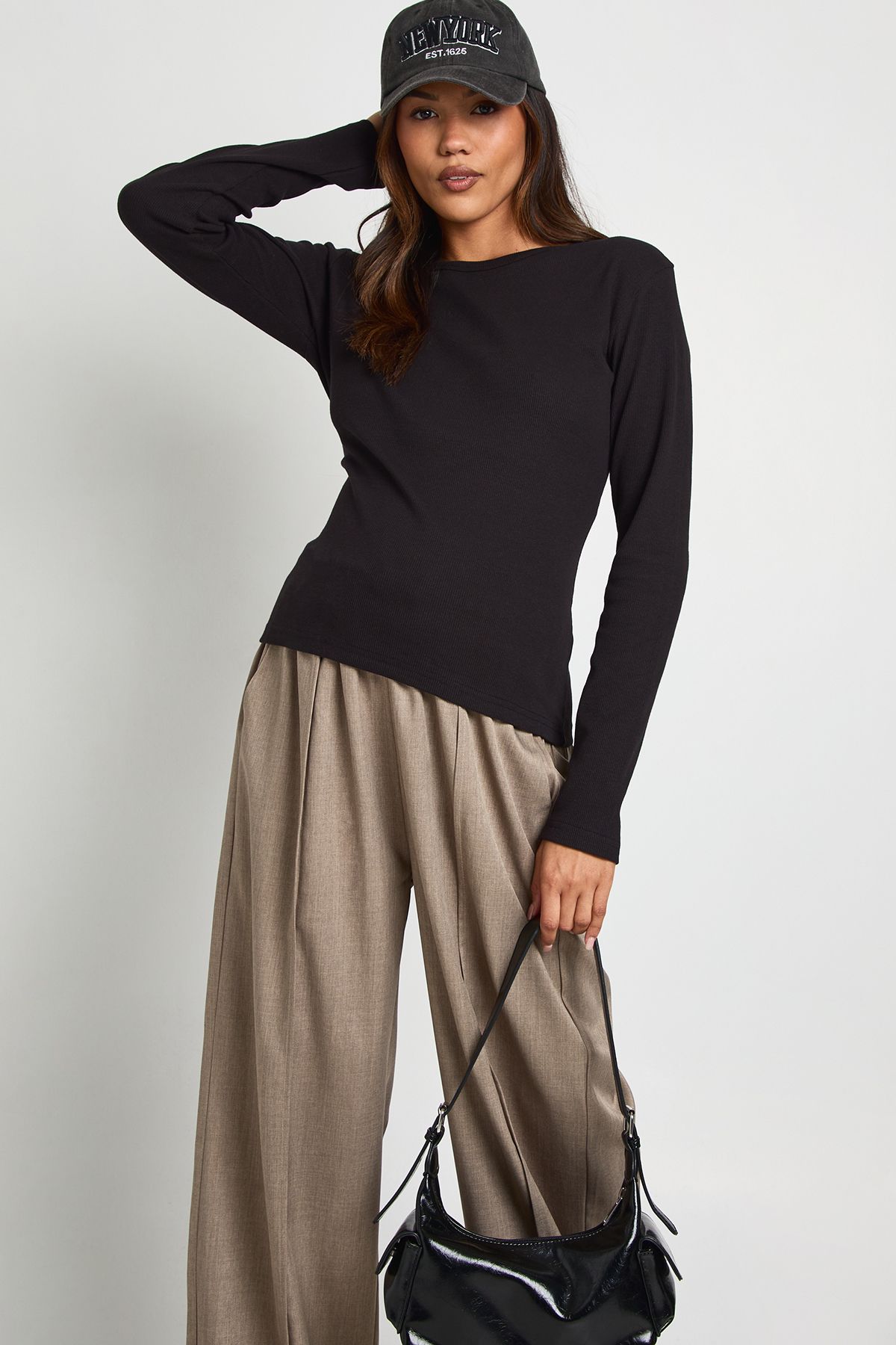 Maternity Basic Rib Long Sleeve Longline Fitted Top - Image 3