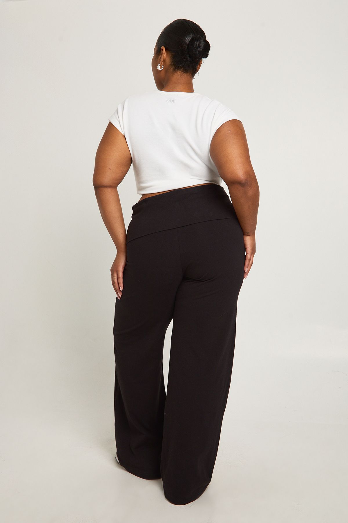 Plus Basic Fold Over Waistband Flared Legging - Image 2