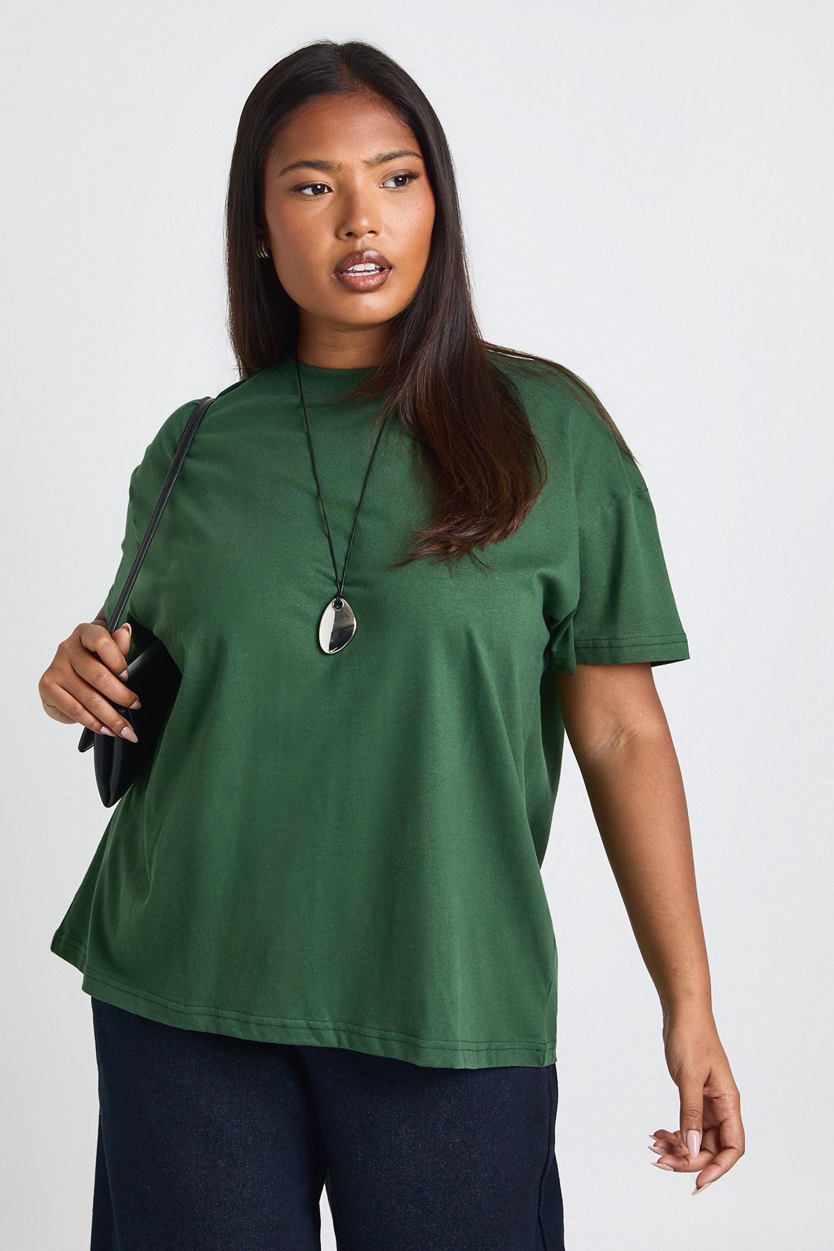 Plus Basic Oversized Short Sleeve T-Shirt - Image 3