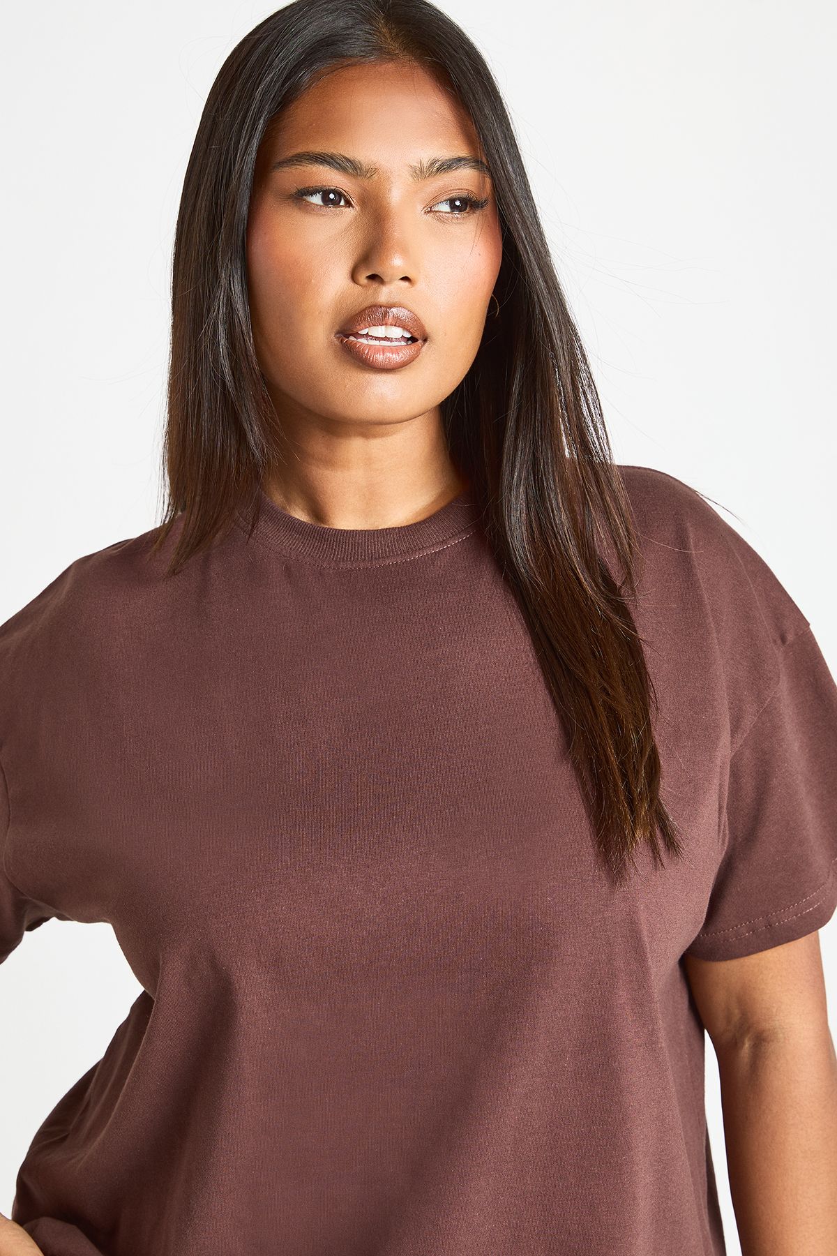 Plus Basic Oversized Short Sleeve T-Shirt - Image 4