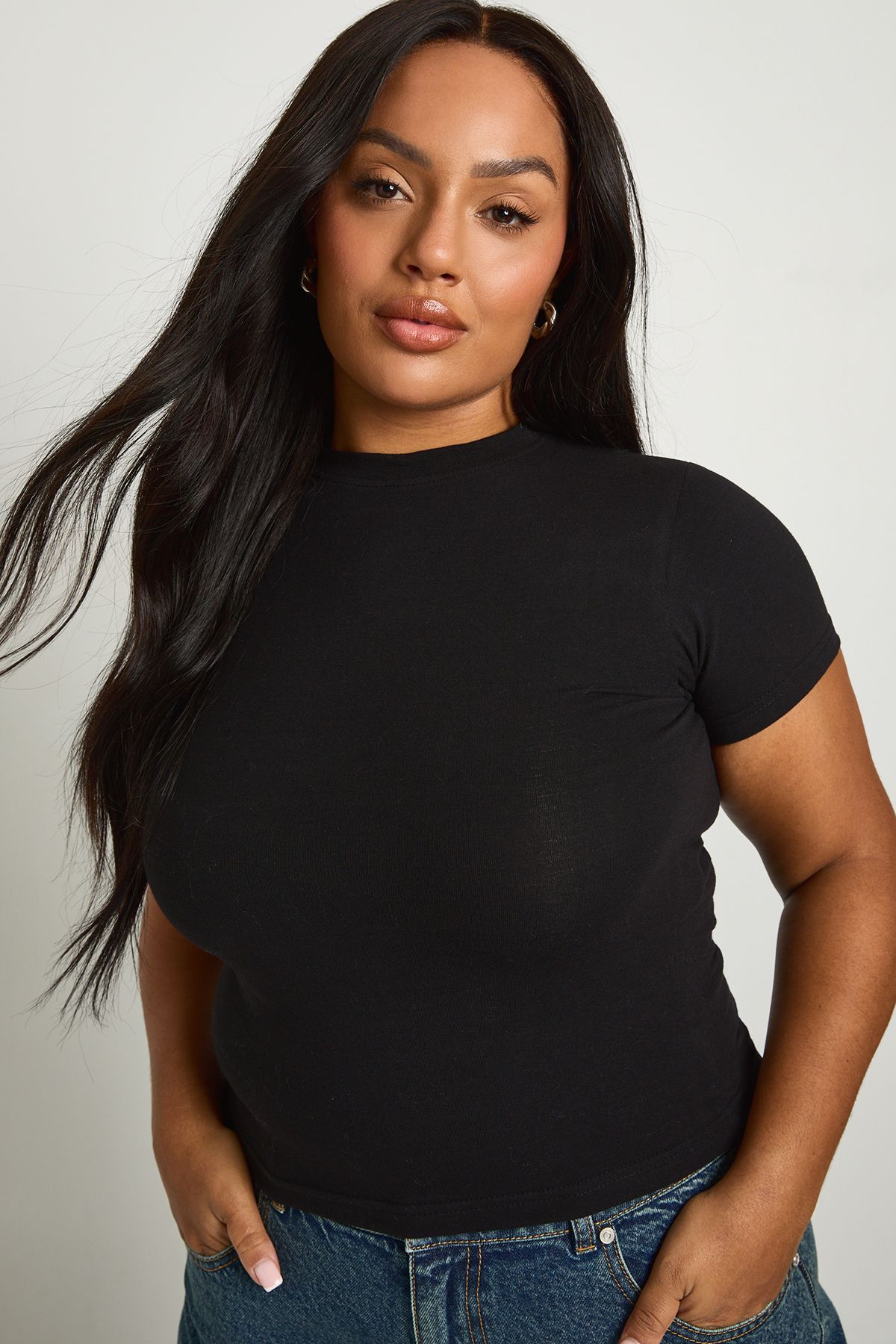 Plus Basic Short Sleeve Longline Fitted Top - Image 4