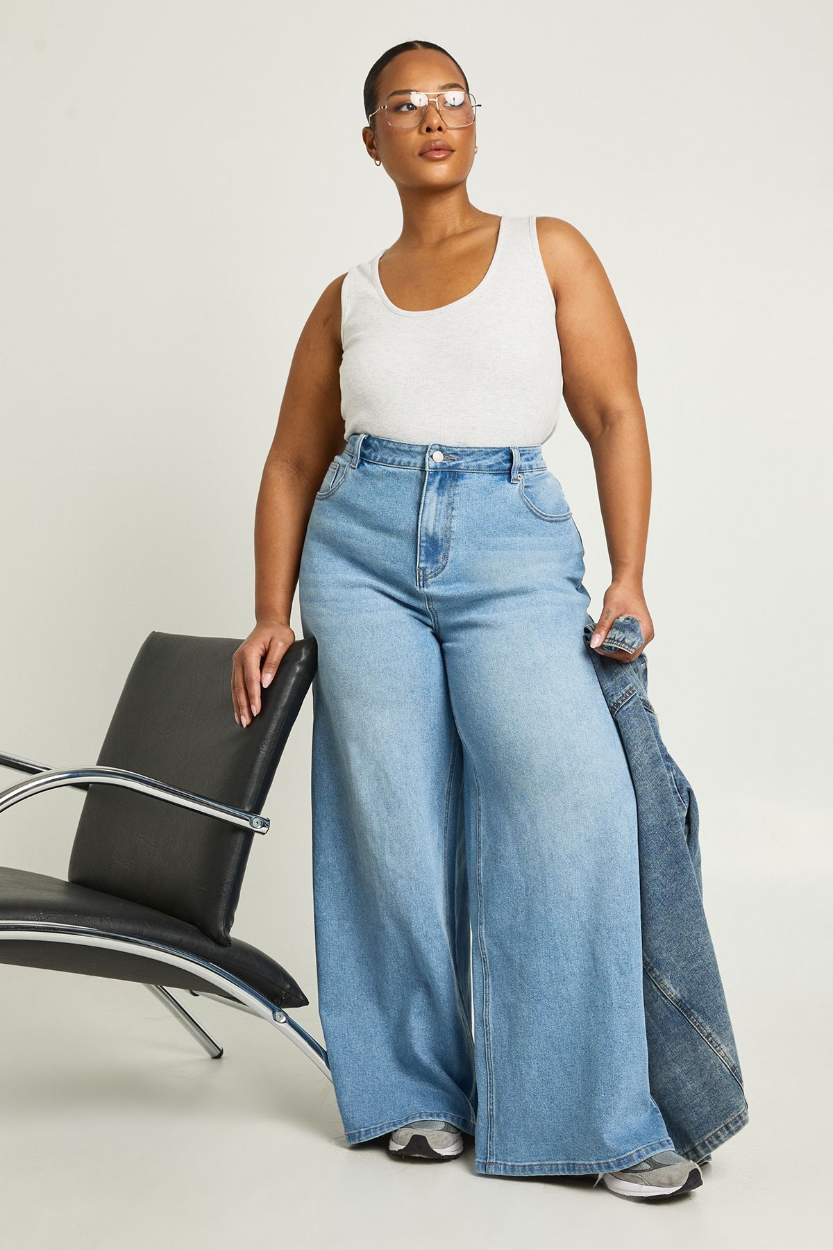 The Plus Mid Waist Wide Leg Jean - Image 3