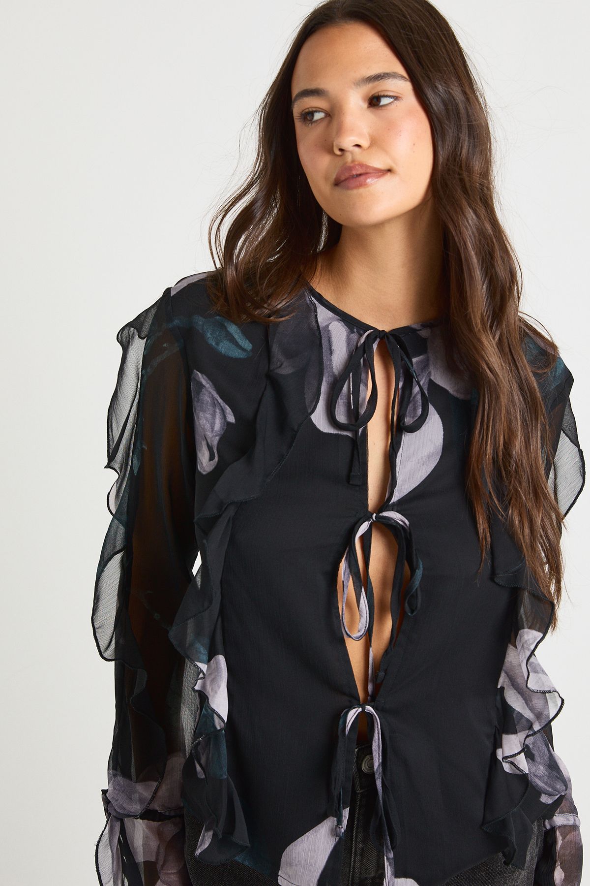 Floral Chiffon Tie Front Blouse - Image 4