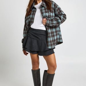 Ruched Textured Ruffle Skort