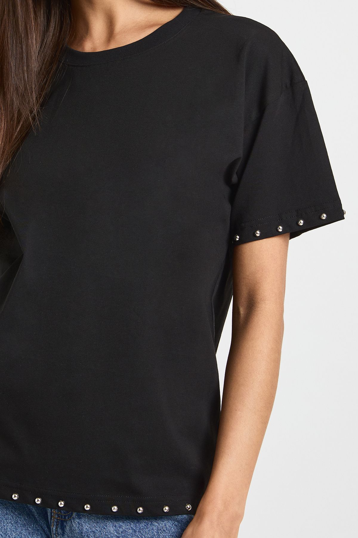 Stud Detail Oversized T-shirt - Image 4