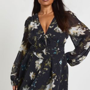 Plus Dark Floral Puffball Hem Skater