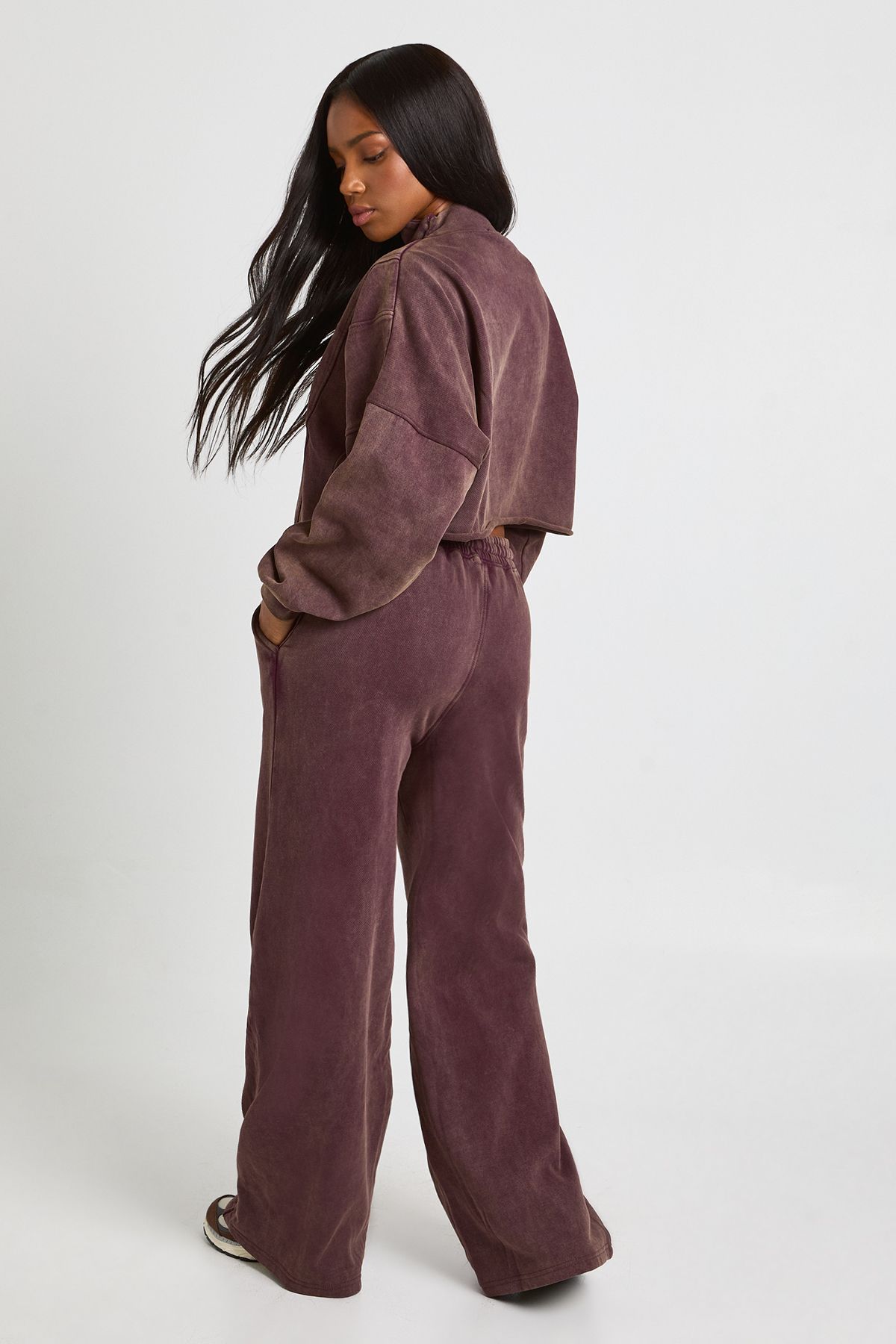 Washed Half Zip Funnel Neck Tracksuit - Image 3