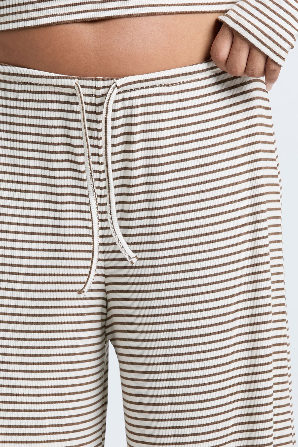 Plus Striped Mid Rise Wide Leg Trouser - Image 4