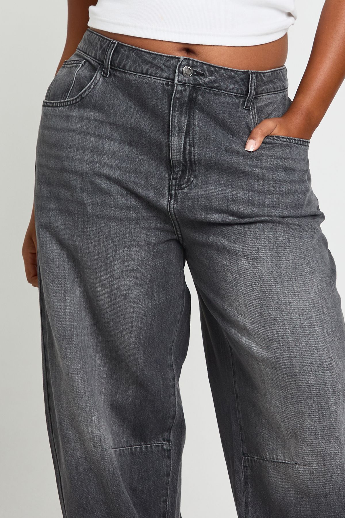 Plus Mid Waist Barrel Fit Jean - Image 4