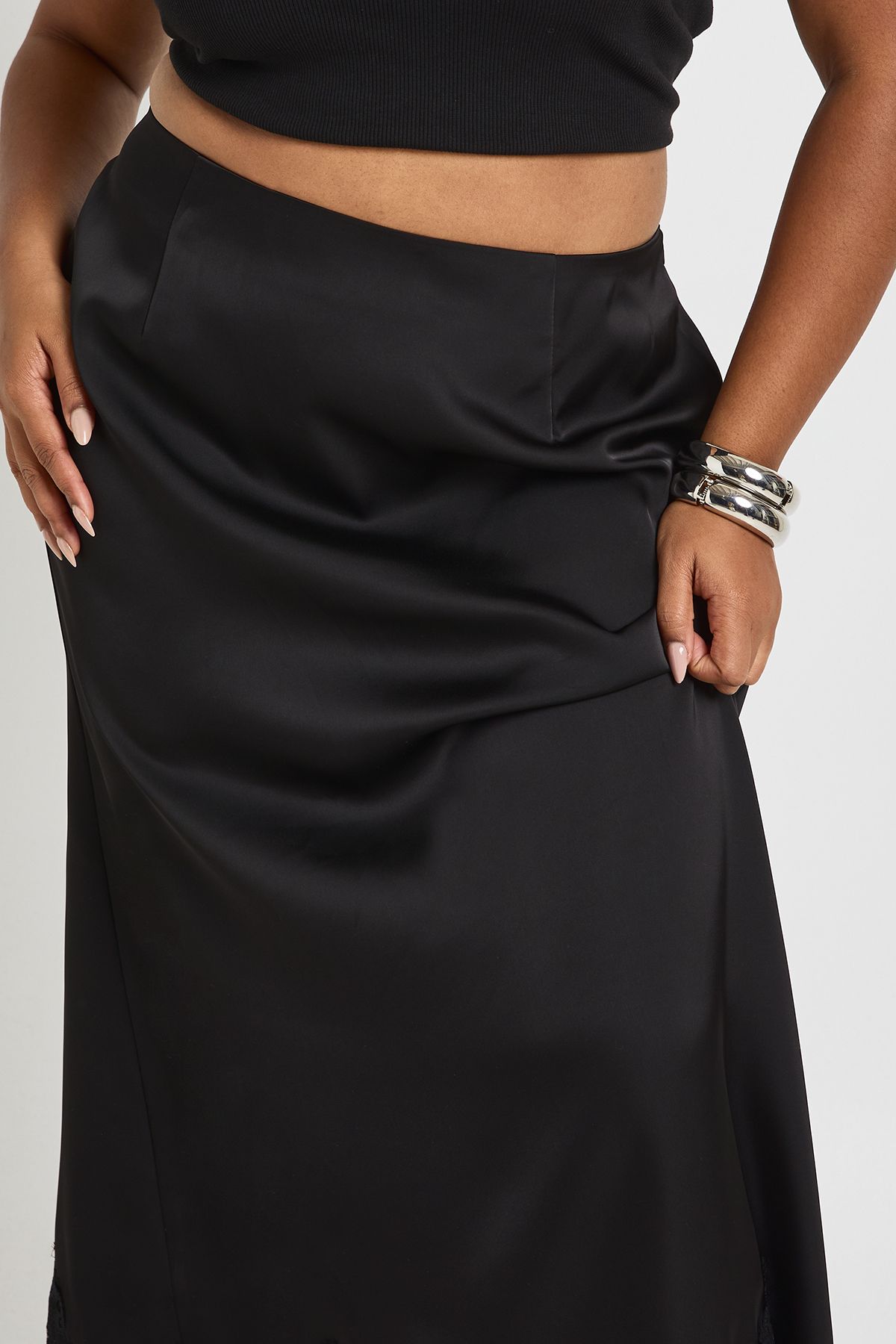 Plus Lace Trim Satin Midaxi Skirt - Image 4