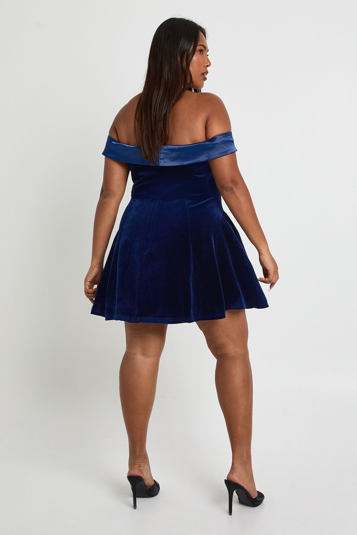 Plus Velvet Contrast Skater Dress - Image 2